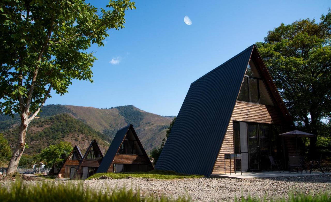 Landhaus بورجومي المظهر الخارجي الصورة
