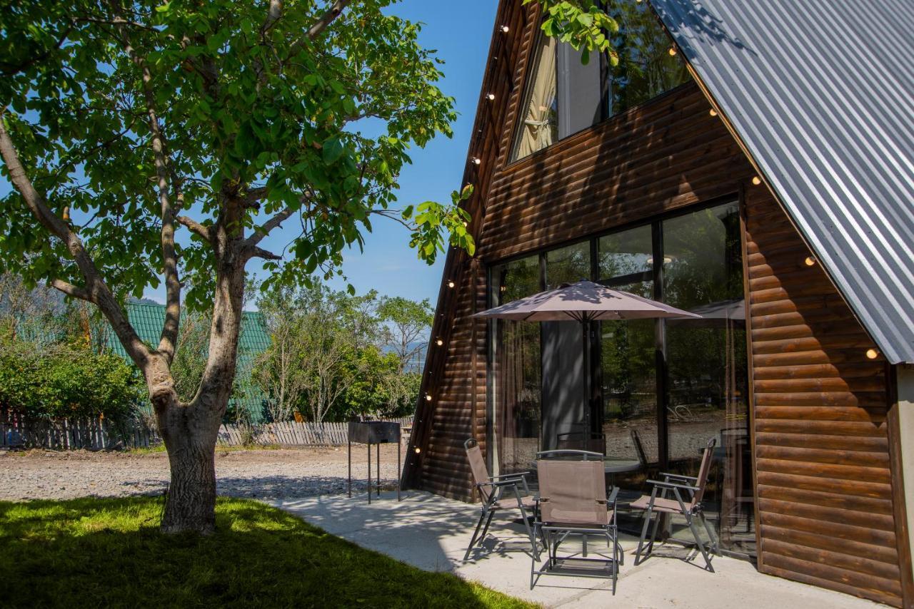 Landhaus بورجومي المظهر الخارجي الصورة