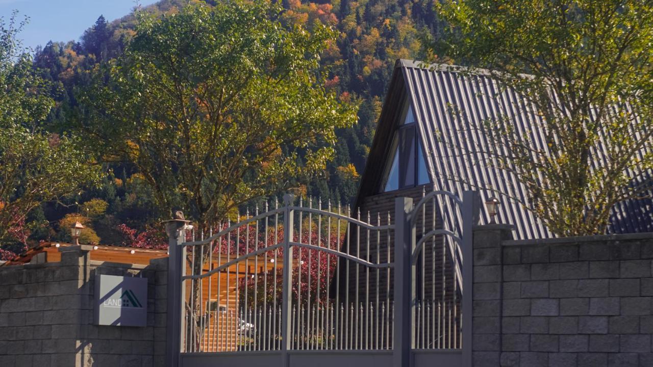 Landhaus بورجومي المظهر الخارجي الصورة