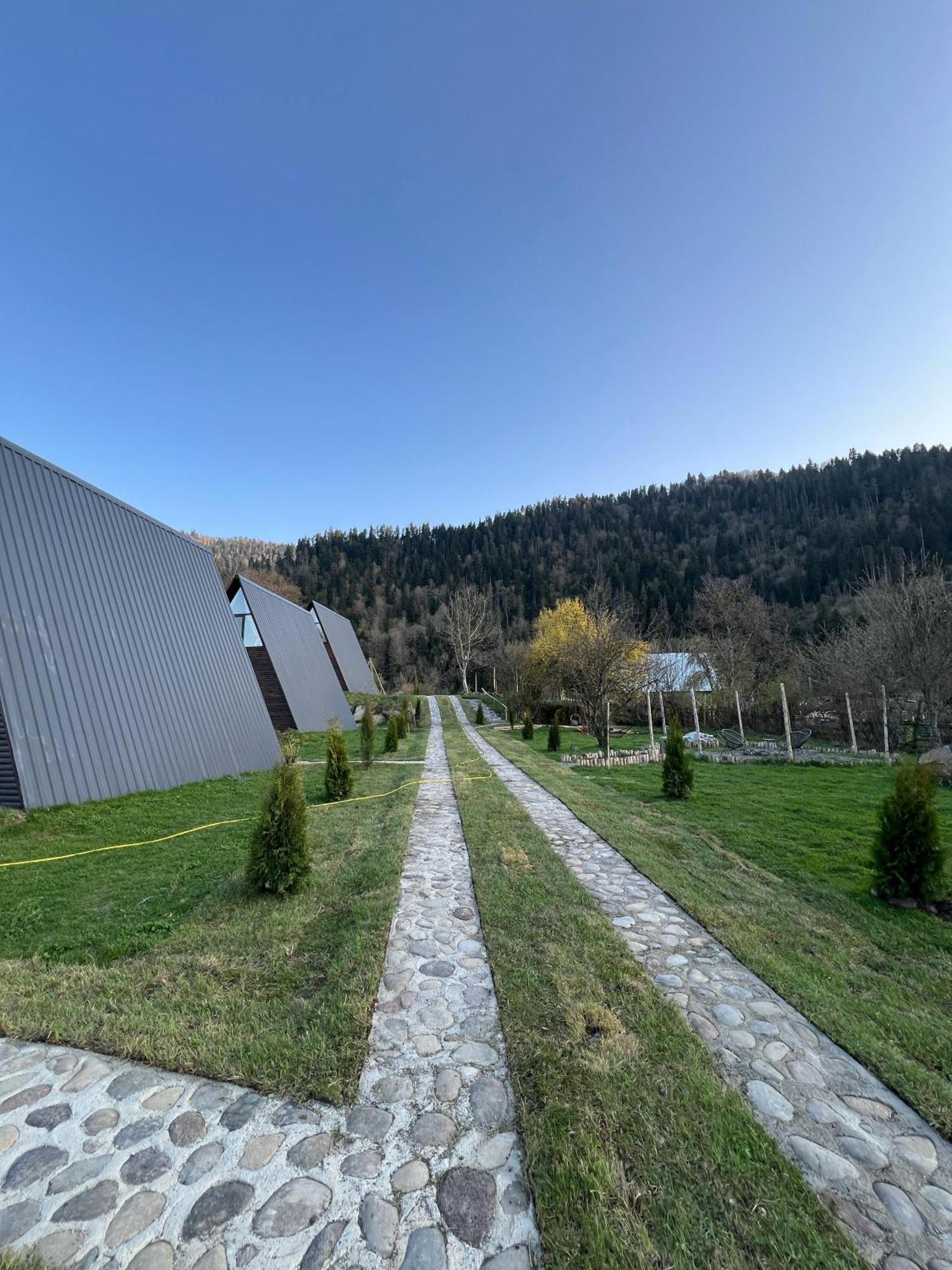Landhaus بورجومي المظهر الخارجي الصورة